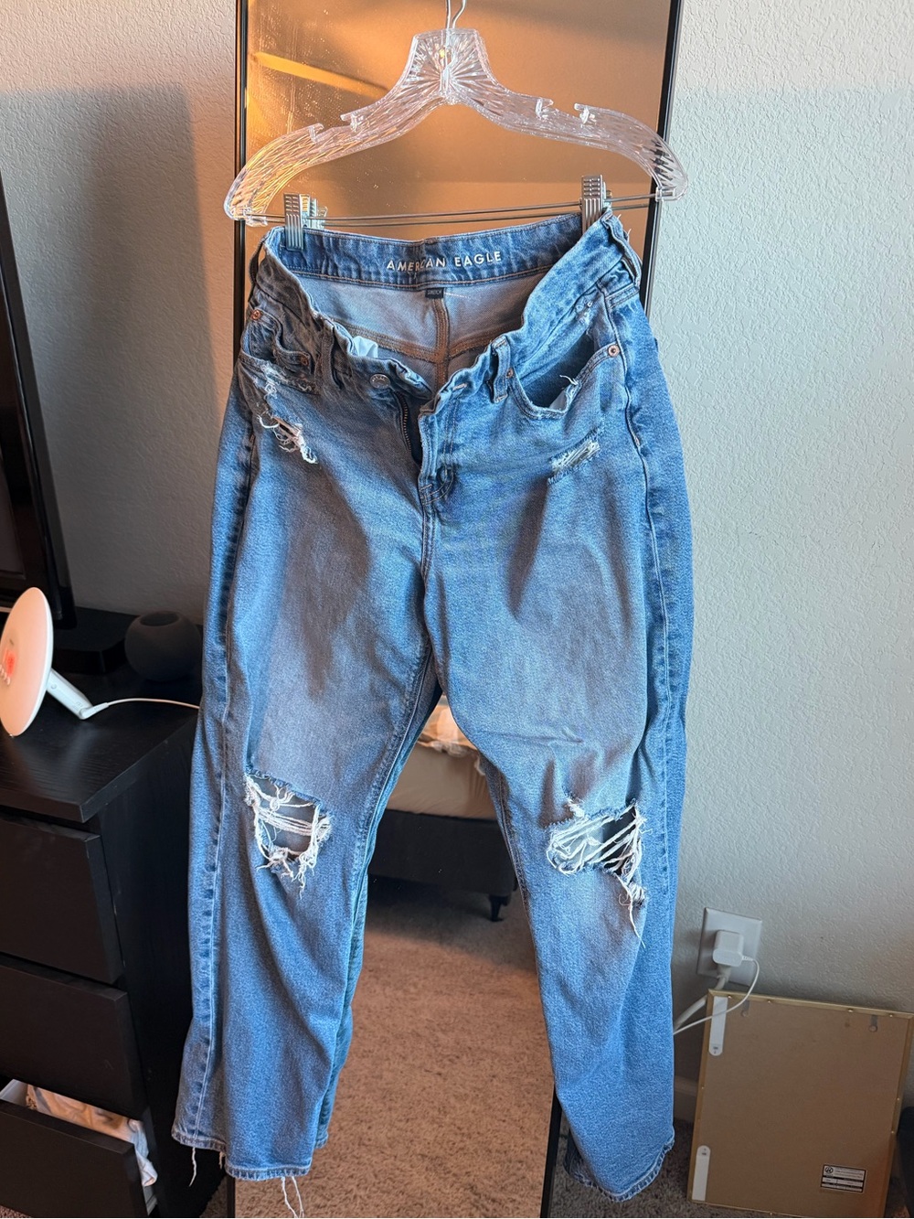 American Eagle Outfitters Light Blue Ripped Boyfriend Jeans